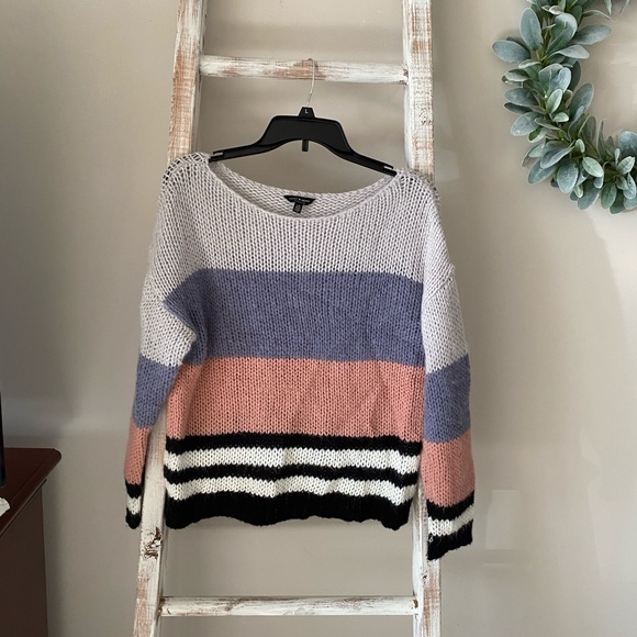 ✨Lucky Brand✨ Sweater - Picture 1 of 4